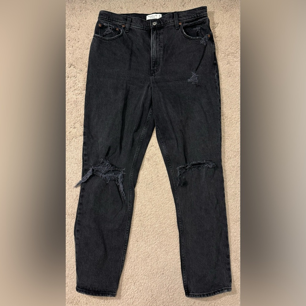 Abercrombie & Fitch The 90’s Ultra High Rise Straight Jean